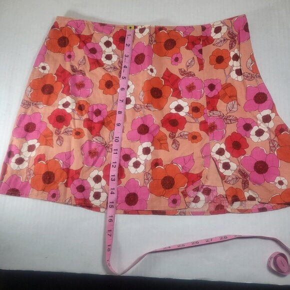 Urban Outfitters Floral Linen Blend Mini Skirt Lined  Size L Red Pink Orange - Picture 9 of 10